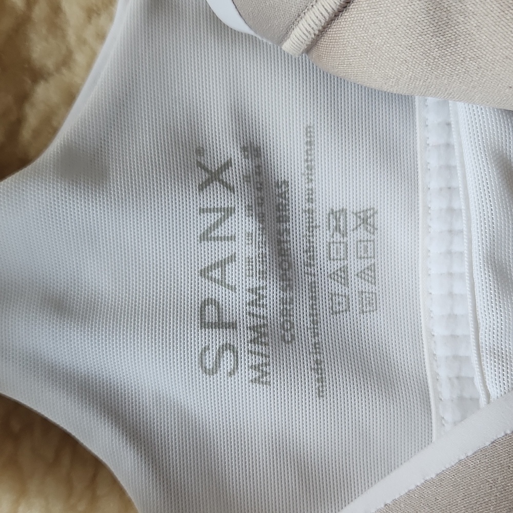 Victoria's Secret Bra Collection - Spanx, Adore Me, Soma, Out From Under Bundle - Picture 11 of 11